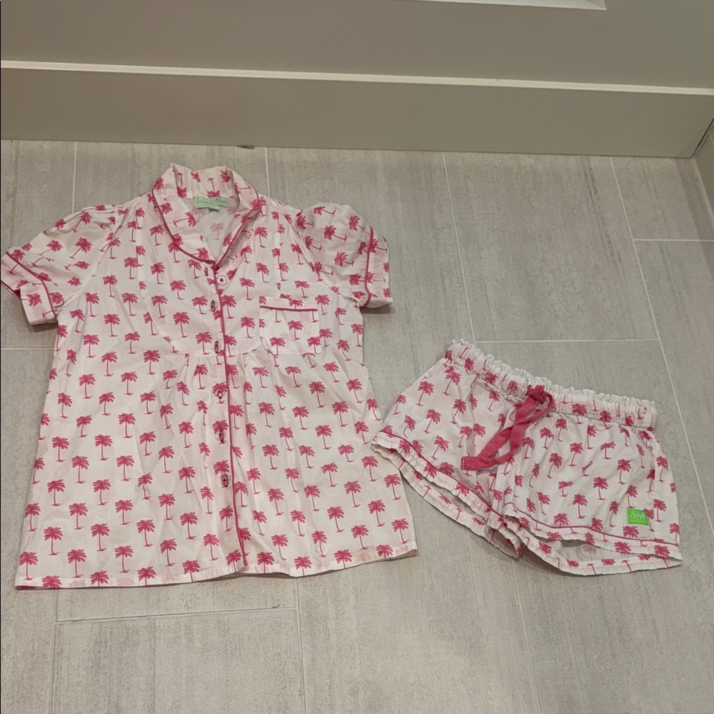 Palm Tree Print Pajamas Set by Sant and Abel
